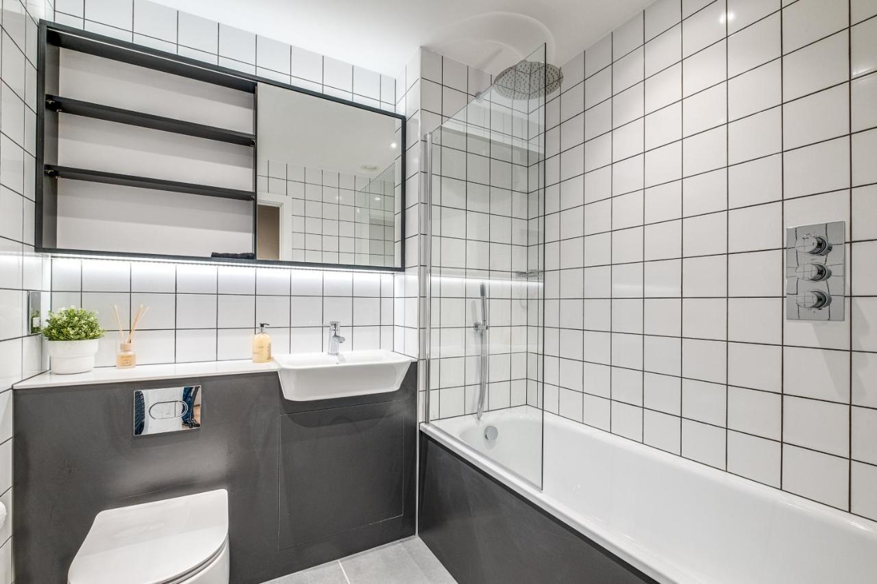 Exoticstay Apartments- 5* Elegant Luxury Centrally Located 2-Bedroom Apt Birmingham Exterior photo