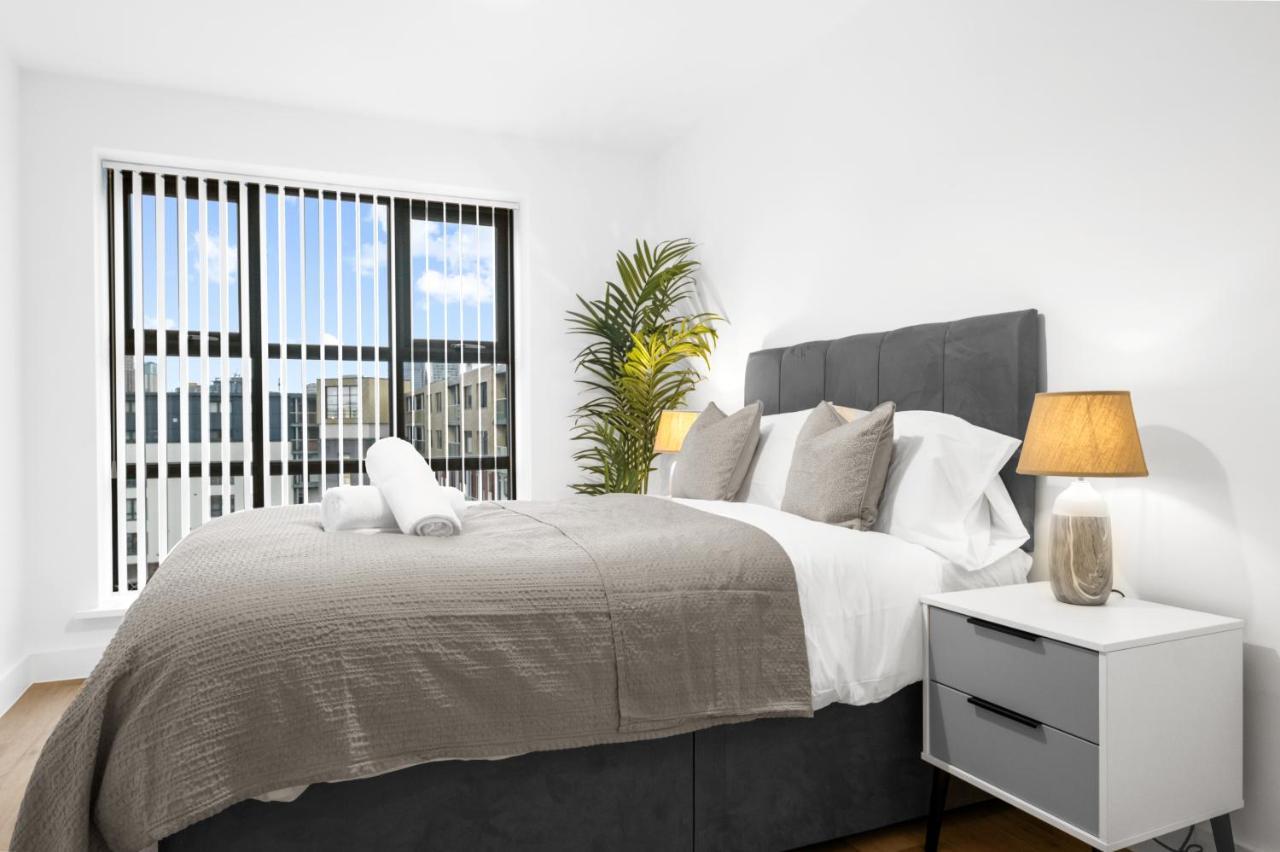 Exoticstay Apartments- 5* Elegant Luxury Centrally Located 2-Bedroom Apt Birmingham Exterior photo